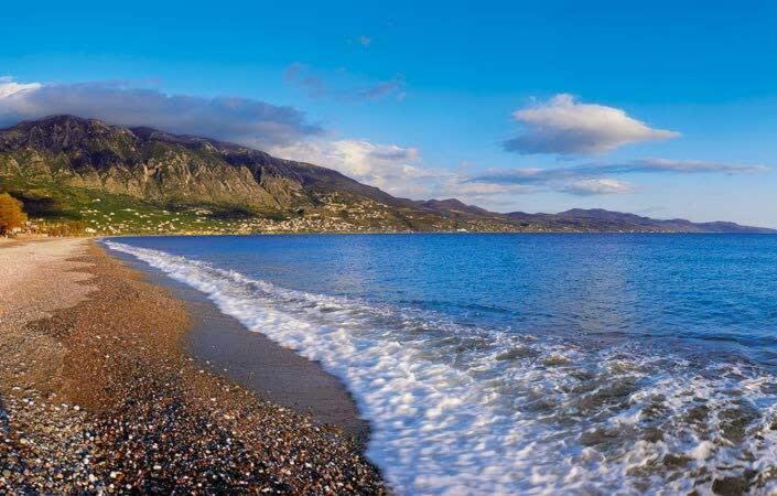 Dolce Favola Nomad Casa - Kalamata'S City Getaway Εξωτερικό φωτογραφία
